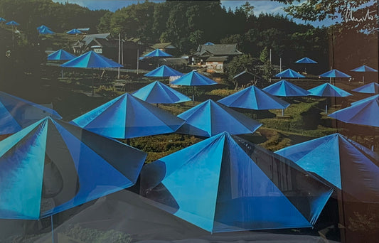 “Umbrellas, Japan-USA, 1984-91” - Vintage Poster by Cristo
